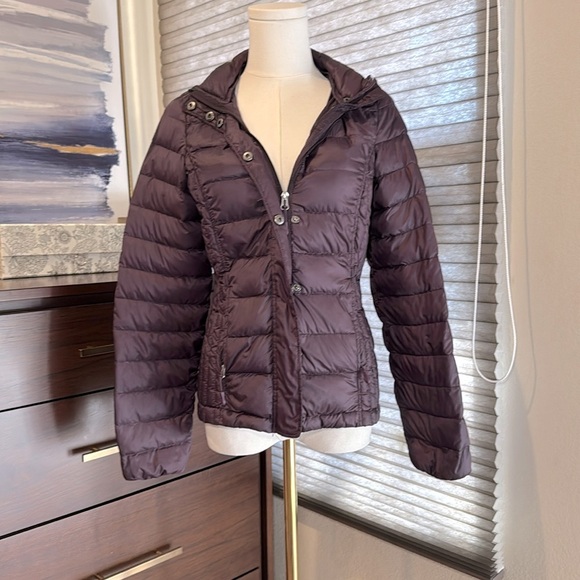 Jackets & Blazers - Lightweight Purple Puffer Jacket with Hood, Size XS